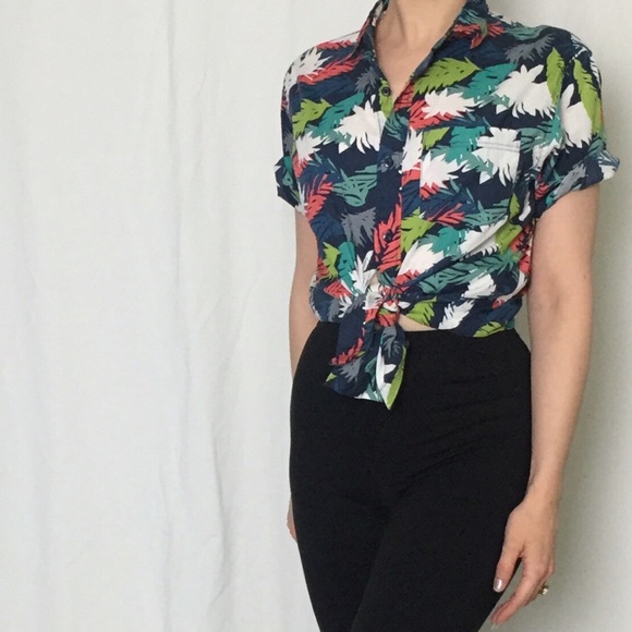 Unisex tropical button-down collared shirt - Picture 2 of 3